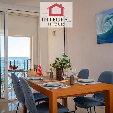 Apartment Blue Wave *